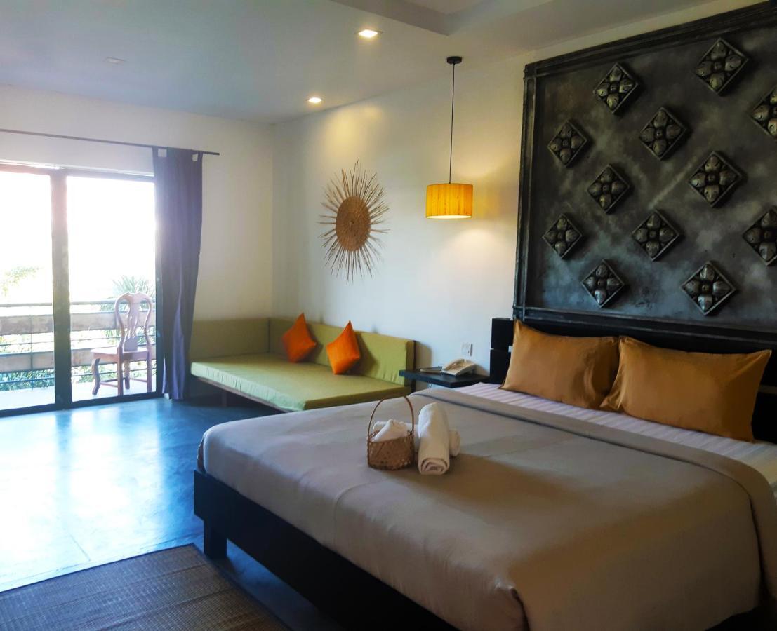 The Gallery Boutique Hotel Сием Реап Екстериор снимка